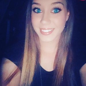 Meet your Posher, Brianne